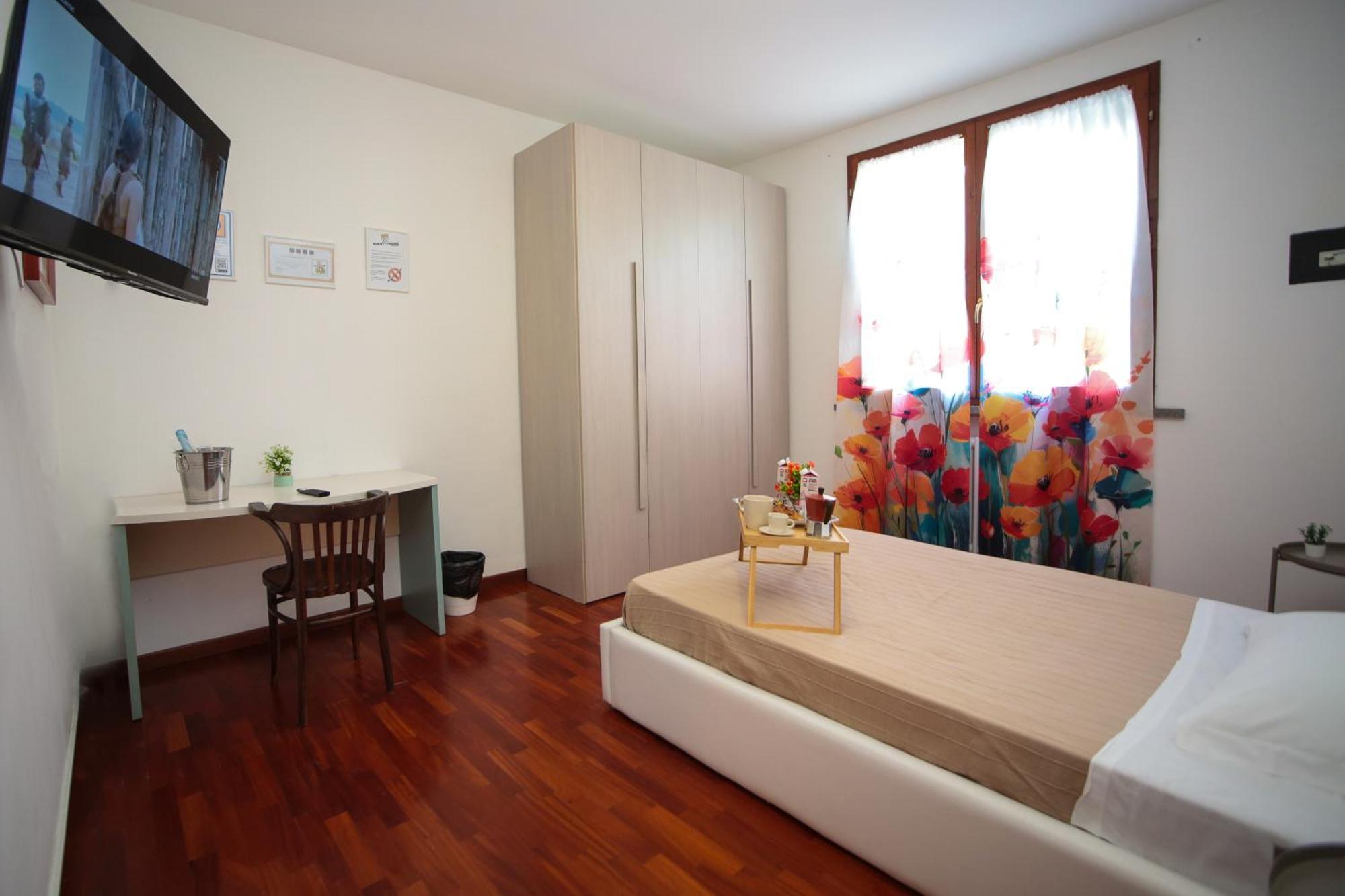 Guest House Onde Chiare Reggio Emilia Ngoại thất bức ảnh